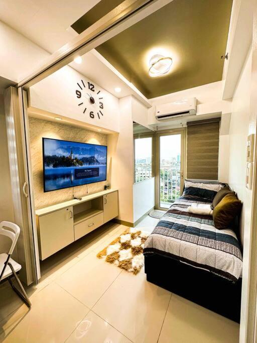 Chen'S Cozy 2Bedroom @ Coast Residences Манила Екстериор снимка
